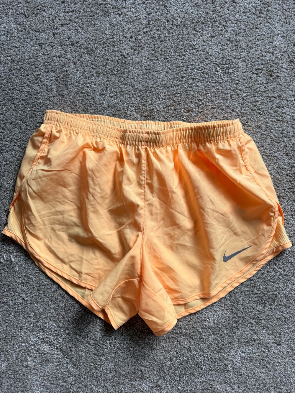 Nike Women's Peach Running Shorts size small